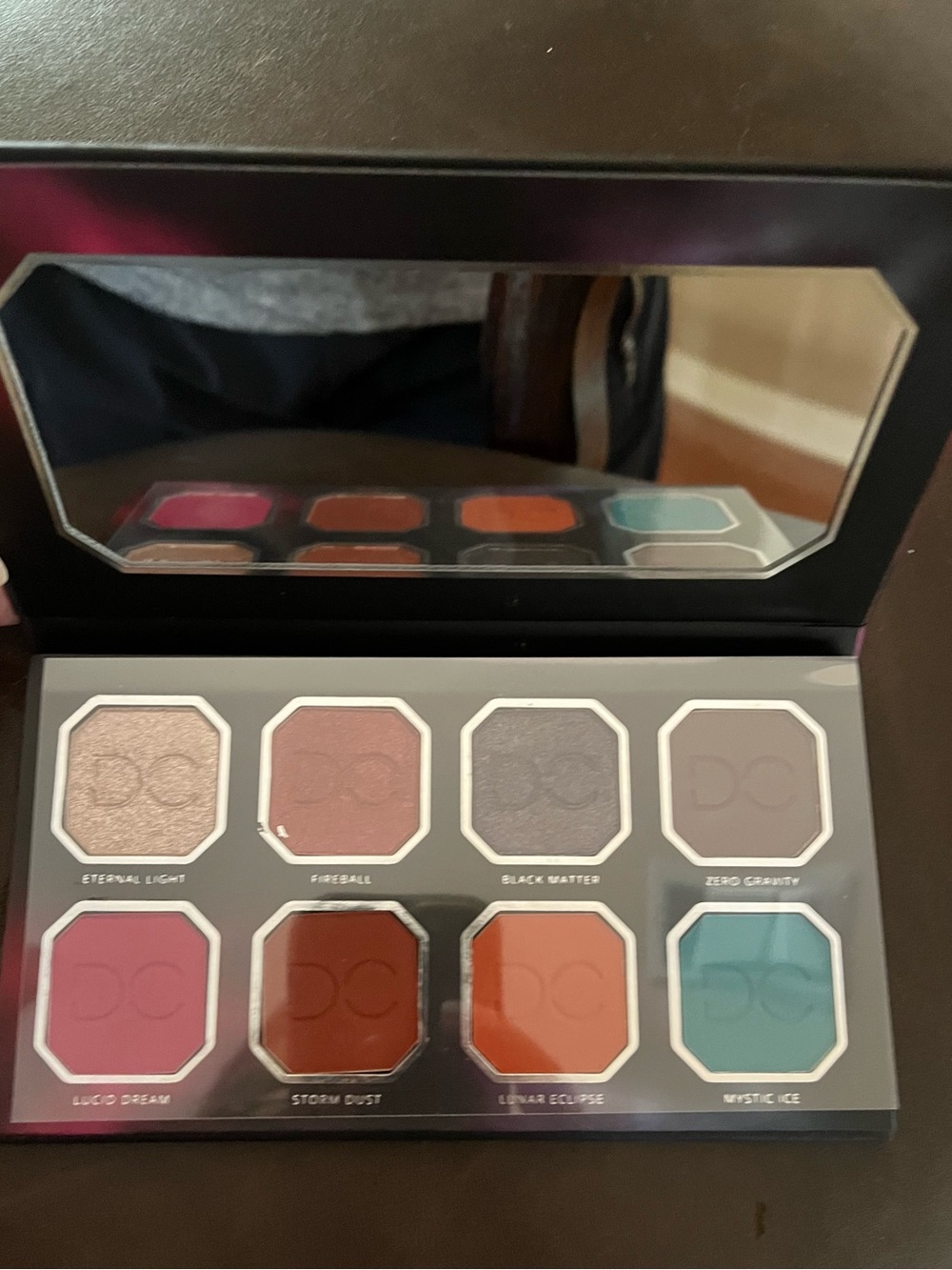 Violet Voss 8-Color Eyeshadow Palette — Pink, Brown, Orange, Blue, Silver, Taupe